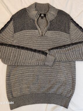 Rock & Republic Men's 1/4 Zip High Neck Sweater Black Gray Size XL EUC